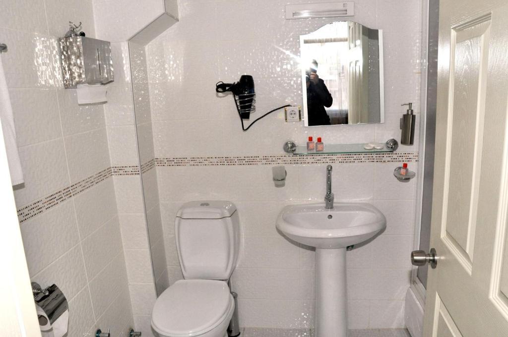 Bade 2 Hotel Istanbul Room photo