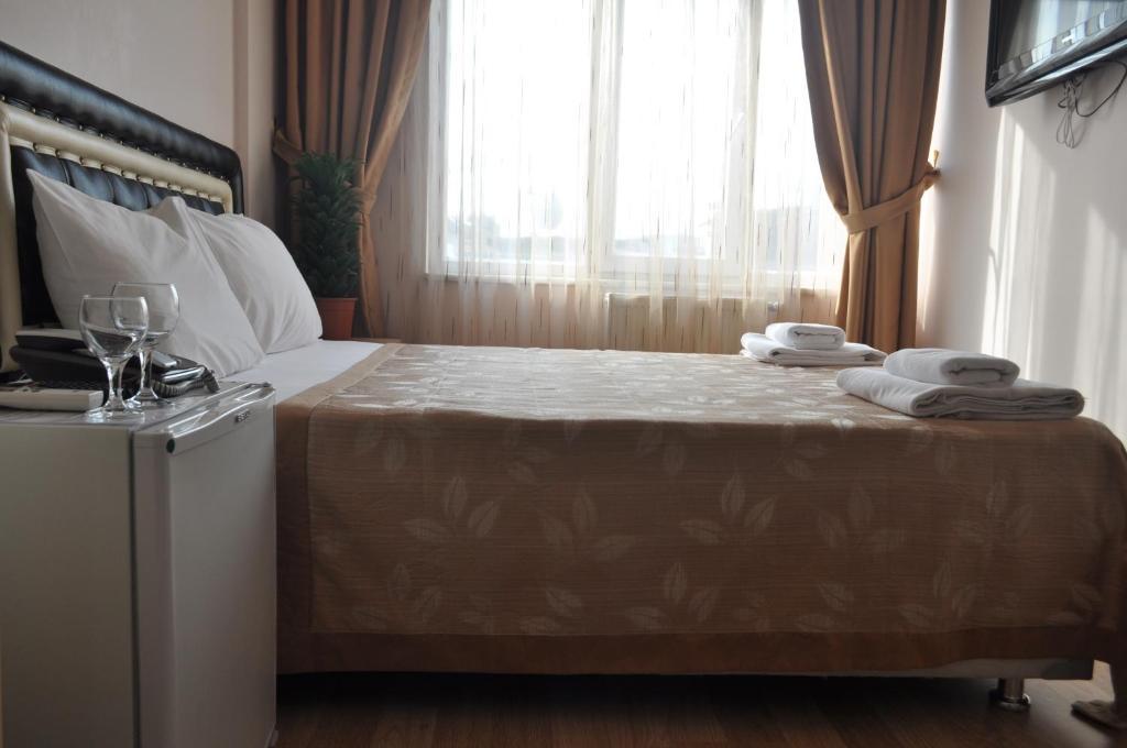 Bade 2 Hotel Istanbul Room photo